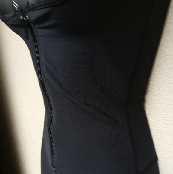 NWOT Leonisa Firm compression Body Shaper Size M - Picture 6 of 16